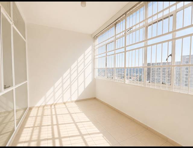 2 BEDROOM APARTMENT RENTED IN BEDFORD GARDENS
